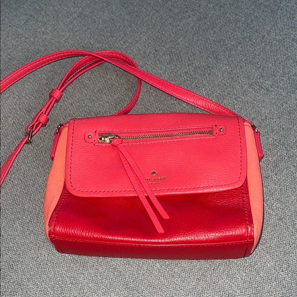 🤑Small Kate Spade ♠️ Crossbody